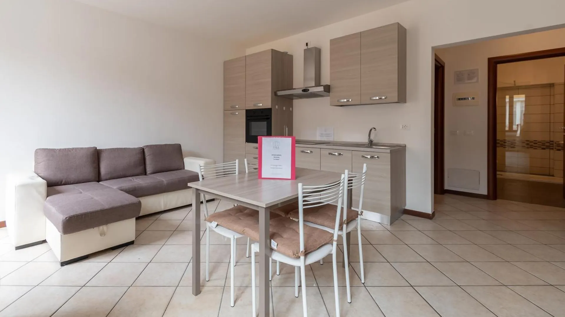 Trilocale Il Corso - F&L Apartment Брешия Италия