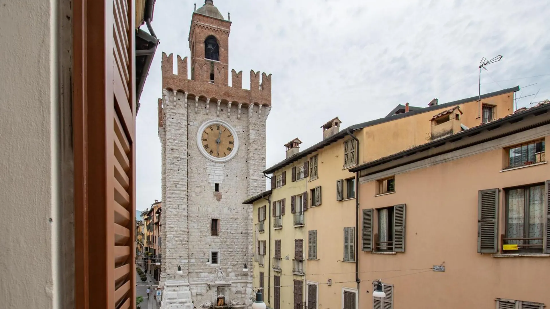 Trilocale Il Corso - F&L Apartment Brescia